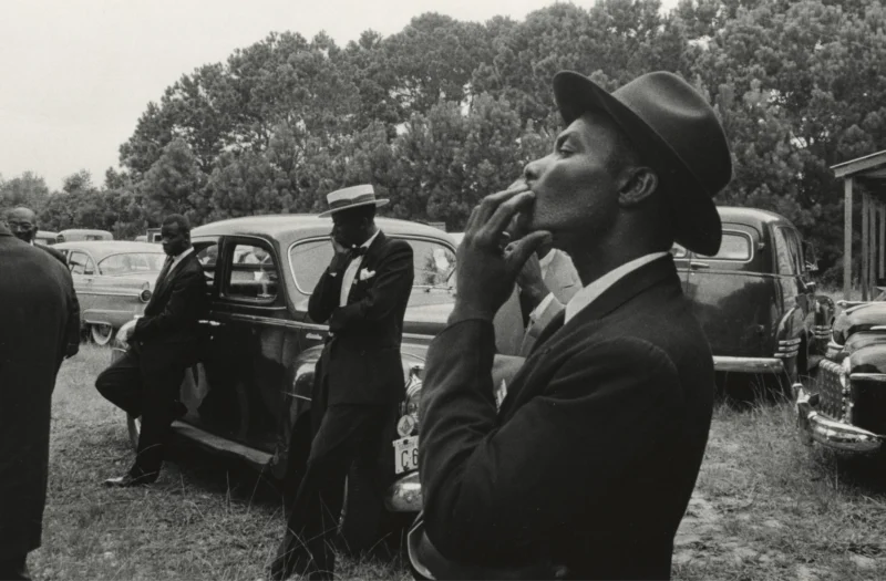 Robert Frank. Funeral. Santa Helena, Carolina del Sur, 1955. Collection Maison Européenne de la Photographie, París © Robert Frank Foundation, from The Americans.